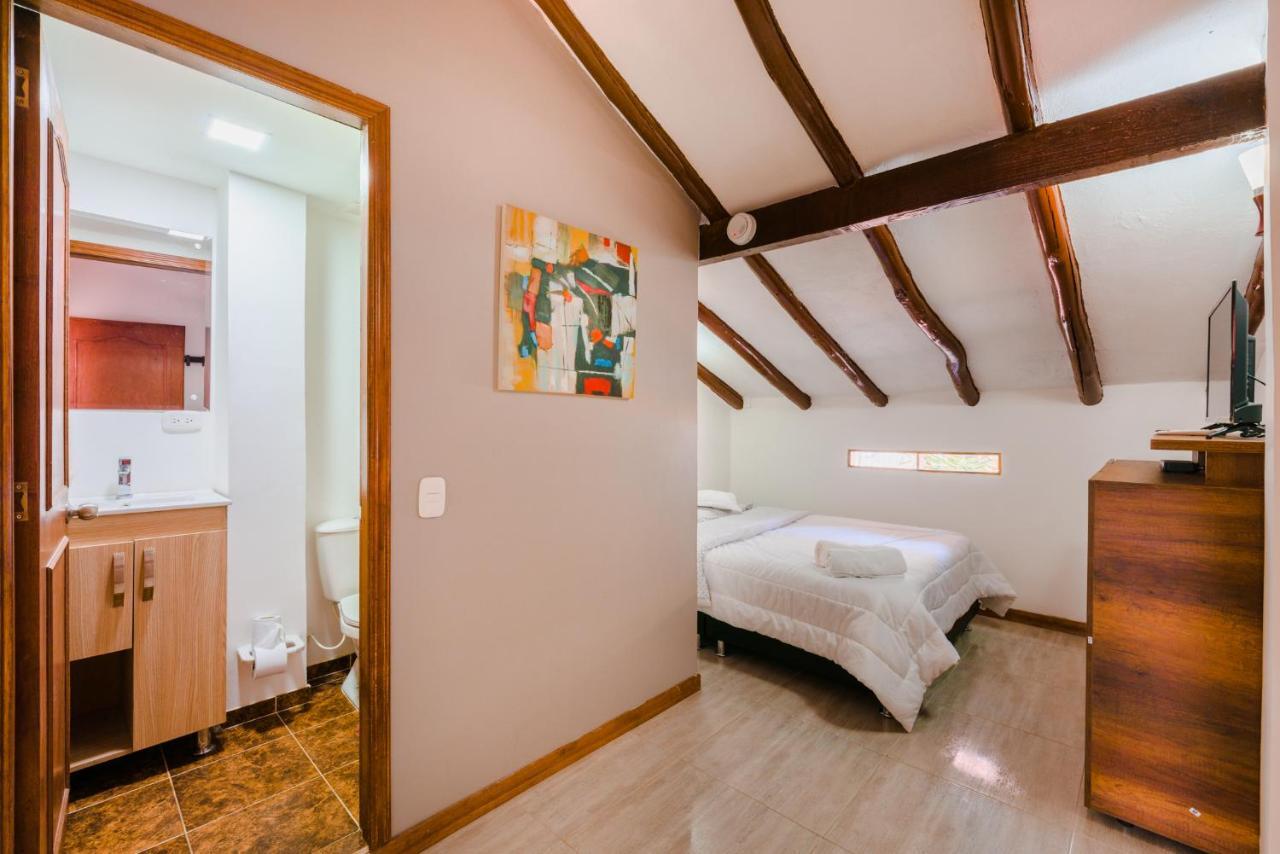 Hostal Dona Eliza Bogotá Esterno foto