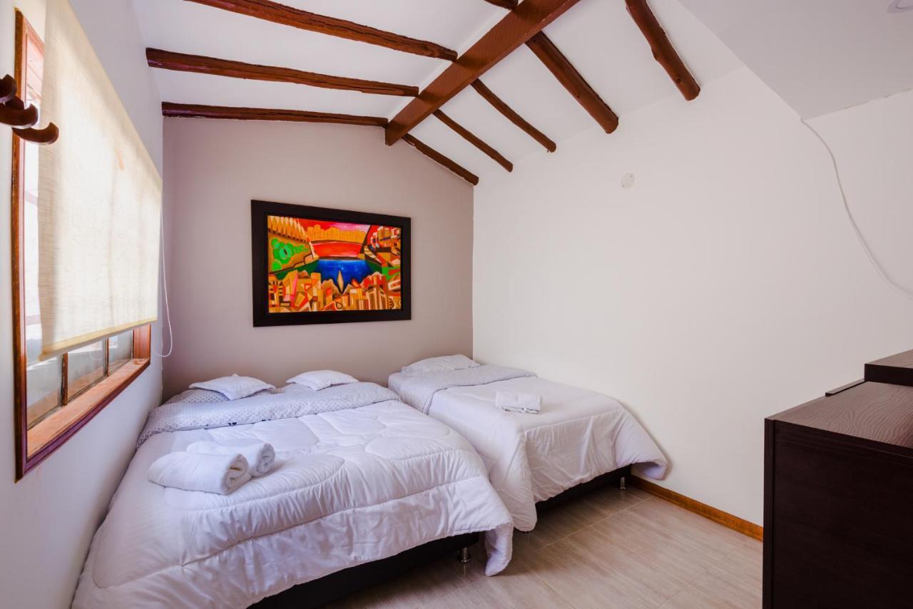 Hostal Dona Eliza Bogotá Esterno foto